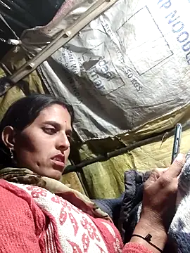 Bhavna8080 online show from February 7, 2026, 2:54 pm