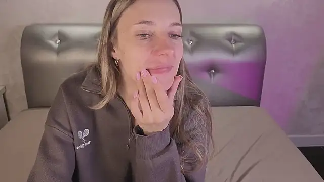 Ava Ridge online show from January 17, 2026, 9:03 am