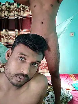 Snapshot of soft_couple778 chatting on April 19, 2026, 3:39 am soft couple778 online show from April 19, 2026, 3:39 am