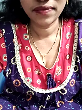 Snapshot of lusy79 chatting on February 21, 2026, 2:18 pm lusy79 online show from February 21, 2026, 2:18 pm