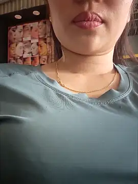 Comebaby-077 online show from March 27, 2026, 9:42 am