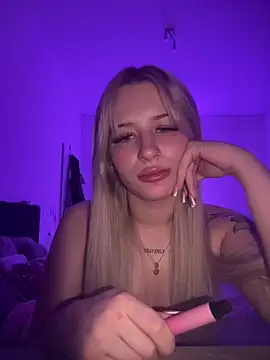 samybabe online show from February 2, 2026, 8:29 pm