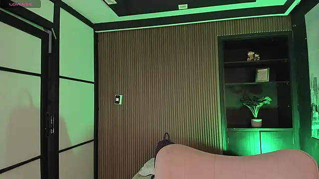 Snapshot of ThaliaBrookss_ chatting on February 11, 2026, 5:23 am ThaliaBrookss online show from February 11, 2026, 5:23 am