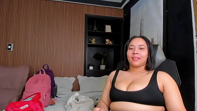 Snapshot of ThaliaBrookss_ chatting on February 24, 2026, 4:43 am ThaliaBrookss online show from February 24, 2026, 4:43 am