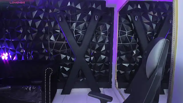 Snapshot of ThaliaBrookss_ chatting on March 13, 2026, 5:03 am ThaliaBrookss online show from March 13, 2026, 5:03 am