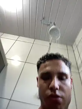 Snapshot of Wellington00_ chatting on January 6, 2026, 9:18 pm Wellington00 online show from January 6, 2026, 9:18 pm