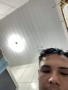 Snapshot of Wellington00_ chatting on January 14, 2026, 9:09 pm Wellington00 online show from January 14, 2026, 9:09 pm