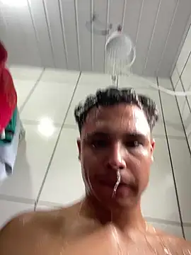 Snapshot of Wellington00_ chatting on February 3, 2026, 8:36 pm Wellington00 online show from February 3, 2026, 8:36 pm