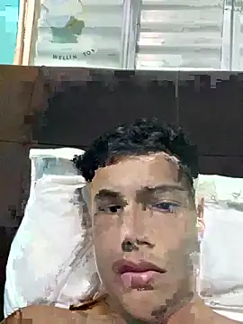 Snapshot of Wellington00_ chatting on February 6, 2026, 1:54 am Wellington00 online show from February 6, 2026, 1:54 am