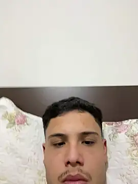 Snapshot of Wellington00_ chatting on February 27, 2026, 11:16 pm Wellington00 online show from February 27, 2026, 11:16 pm