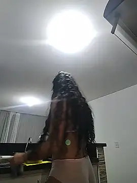 Snapshot of KATALINA_SANTANA_ chatting on May 20, 2026, 1:12 am KATALINA SANTANA online show from May 20, 2026, 1:12 am