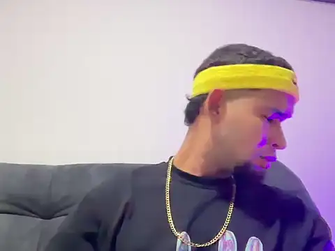 enyel 100 online show from February 1, 2026, 8:02 am