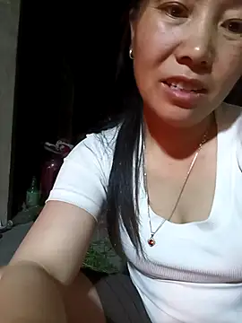 vesla-2k online show from April 12, 2026, 9:42 pm