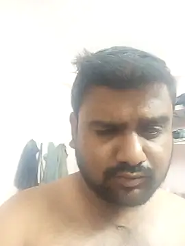 Snapshot of handsomeboy1414 chatting on May 5, 2026, 6:27 pm handsomeboy1414 online show from May 5, 2026, 6:27 pm