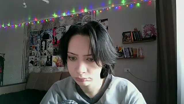 Snapshot of LxayBloom chatting on January 18, 2026, 6:06 am LxayBloom online show from January 18, 2026, 6:06 am