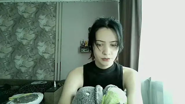 Snapshot of LxayBloom chatting on February 4, 2026, 6:52 am LxayBloom online show from February 4, 2026, 6:52 am