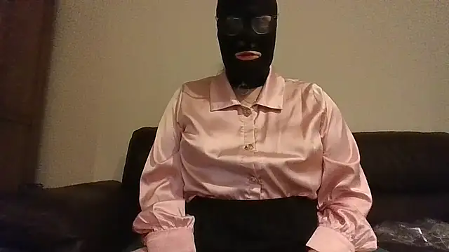 Snapshot of mariasatinxxx chatting on February 5, 2026, 7:40 pm mariasatinxxx online show from February 5, 2026, 7:40 pm