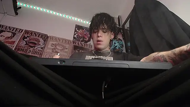 Anhony Muscle online show from February 11, 2026, 5:51 pm