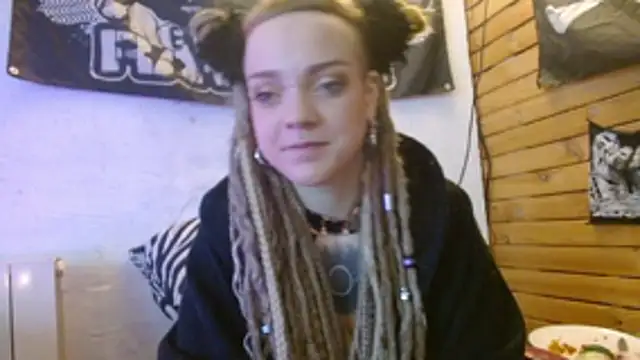 spiralhokkaido23 online show from February 7, 2026, 8:18 am