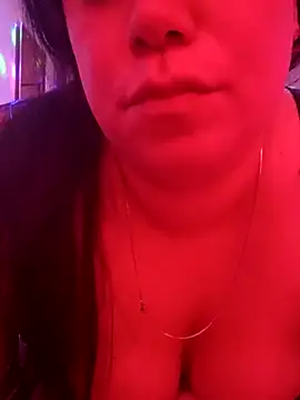 daaibabyxxx online show from April 19, 2026, 12:37 pm