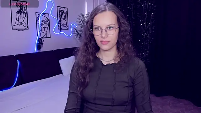 AyumiBlossom online show from February 28, 2026, 1:23 pm