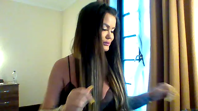 ScottishIvy online show from January 15, 2026, 12:43 pm