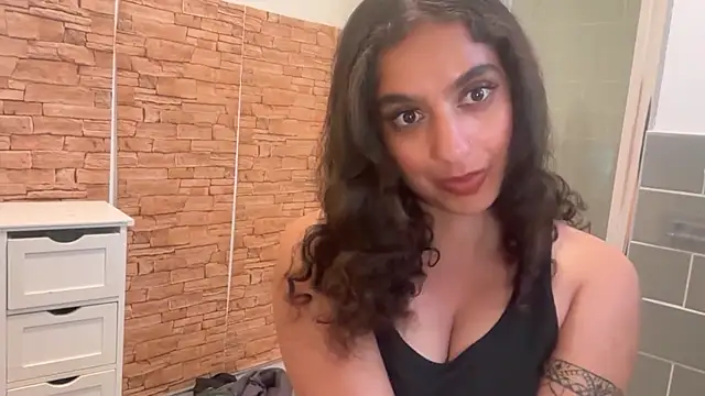 fayfay21xh online show from May 1, 2026, 7:51 pm