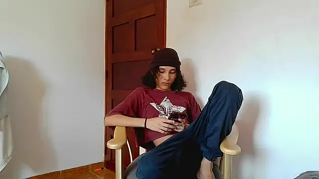 Snapshot of DeusGoth chatting on April 2, 2026, 7:22 pm DeusGoth online show from April 2, 2026, 7:22 pm
