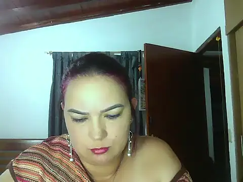 Snapshot of Roja_tentacion chatting on June 1, 2026, 1:18 am Roja tentacion online show from June 1, 2026, 1:18 am