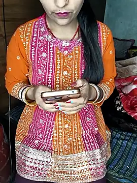 Snapshot of catstar143 chatting on February 3, 2026, 5:18 pm catstar143 online show from February 3, 2026, 5:18 pm