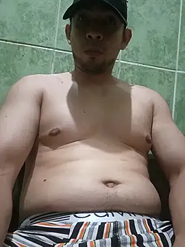 paladito01 online show from March 19, 2026, 4:27 am