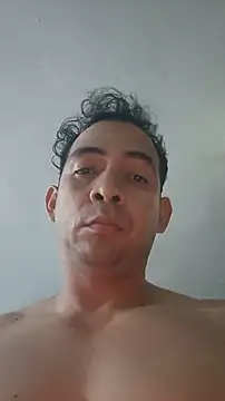 Snapshot of paladito01 chatting on July 10, 2026, 1:43 am paladito01 online show from July 10, 2026, 1:43 am