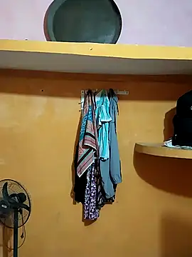 Sexy pari01 online show from July 4, 2026, 11:55 pm