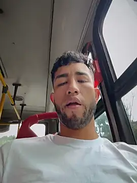 Snapshot of liam_bronw chatting on February 26, 2026, 7:13 pm liam bronw online show from February 26, 2026, 7:13 pm