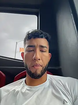 Snapshot of liam_bronw chatting on March 2, 2026, 7:21 pm liam bronw online show from March 2, 2026, 7:21 pm