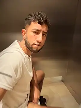 liam bronw online show from April 15, 2026, 6:15 pm