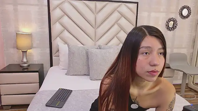 Snapshot of VioletFroost chatting on March 14, 2026, 7:08 pm VioletFroost online show from March 14, 2026, 7:08 pm