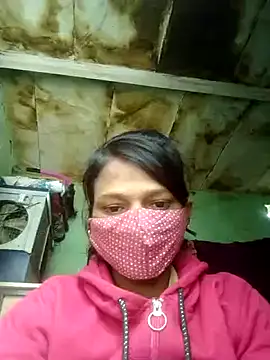 Snapshot of Miss__soniya106 chatting on February 1, 2026, 8:13 am Miss soniya106 online show from February 1, 2026, 8:13 am