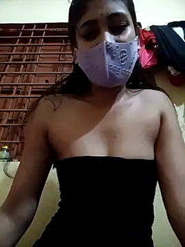Snapshot of queenneha69 chatting on April 29, 2026, 5:30 pm queenneha69 online show from April 29, 2026, 5:30 pm