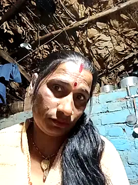 Snapshot of Hot_bhi38 chatting on February 8, 2026, 9:40 pm Hot bhi38 online show from February 8, 2026, 9:40 pm