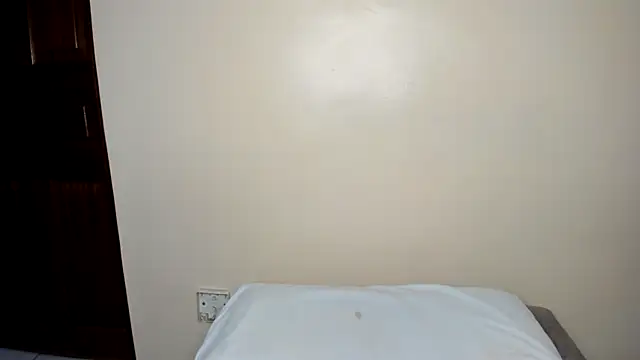 nolly1523 online show from April 3, 2026, 5:44 pm