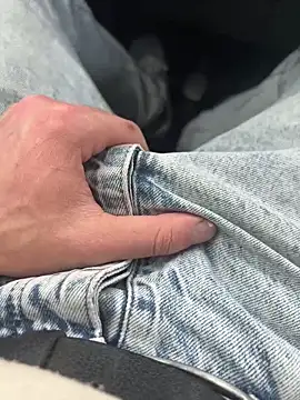 ibrm555 online show from February 8, 2026, 8:18 am