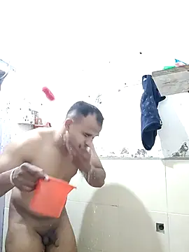 Pranit001 online show from April 12, 2026, 3:17 pm