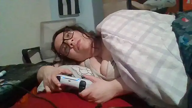 bellakay19 online show from April 5, 2026, 5:48 am