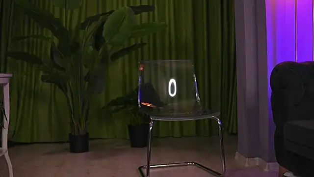 Snapshot of Ava_Solis chatting on July 27, 2026, 8:38 pm Ava Solis online show from July 27, 2026, 8:38 pm