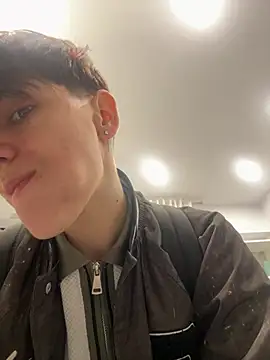 ravenryx online show from April 14, 2026, 10:54 am