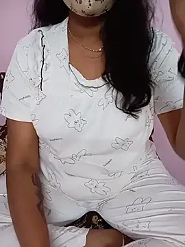 Snapshot of Ammu14399 chatting on May 31, 2026, 6:09 pm Ammu14399 online show from May 31, 2026, 6:09 pm