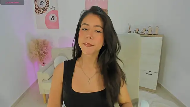 Sussan Monroe online show from April 23, 2026, 8:35 am