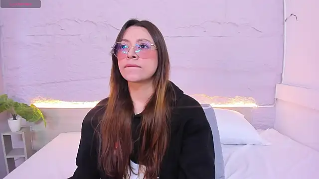 Snapshot of lanna_18_ chatting on January 15, 2026, 11:48 am lanna 18 online show from January 15, 2026, 11:48 am