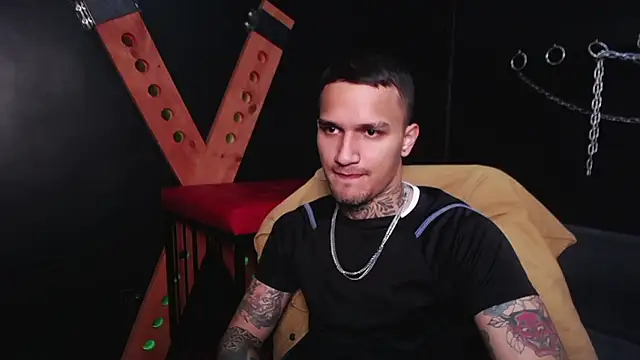 DarkBenito online show from January 14, 2026, 2:44 pm